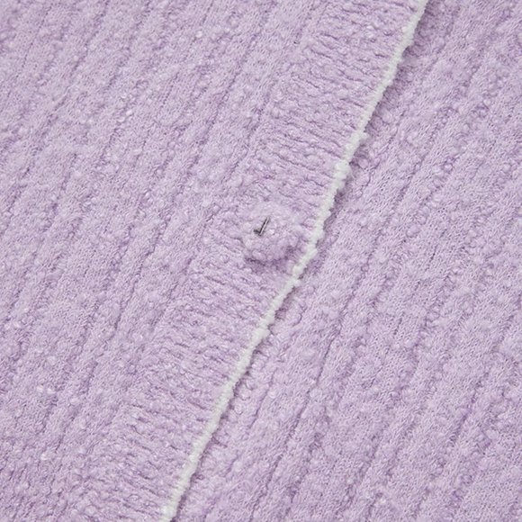 CHICJOC Italian Yarn Eleganza Couture Cardigan: A Symphony of Style and Comfort - Picture 16 of 16